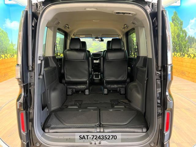 Honda e 2018-03 8006130-10
