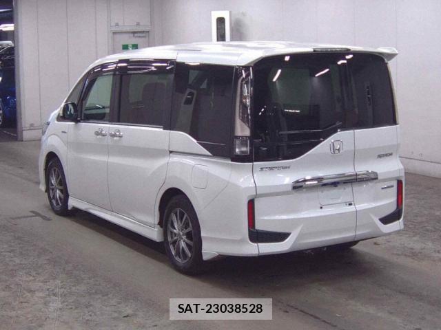 Honda e 2019-06 8006236-5