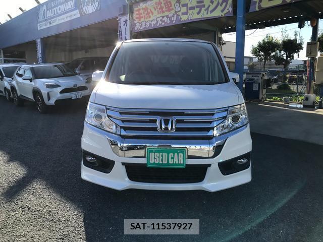 Honda e 2013-09 8006436-1