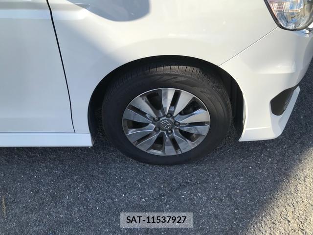 Honda e 2013-09 8006436-13