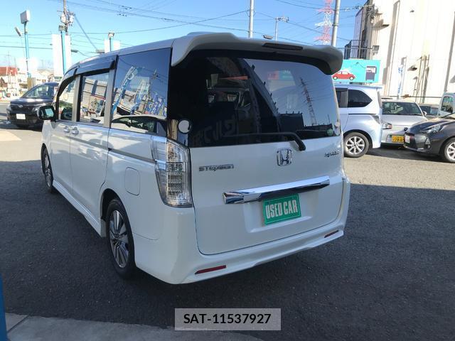 Honda e 2013-09 8006436-7