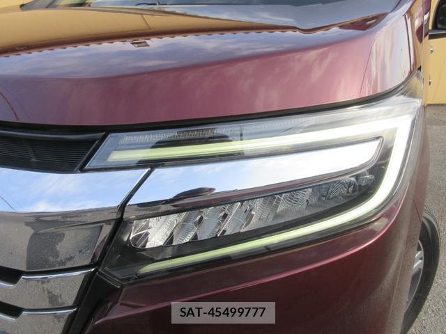 Honda e 2017-10 8006506-13