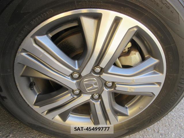 Honda e 2017-10 8006506-17