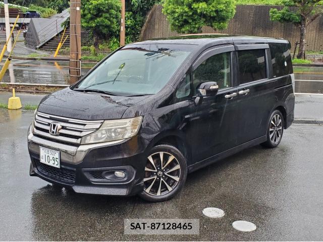 Honda e 2013-11 8006612-2