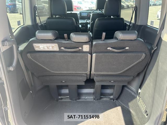 Honda e 2017-11 8006828-15