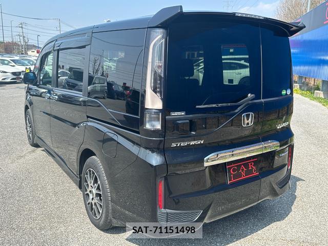 Honda e 2017-11 8006828-7