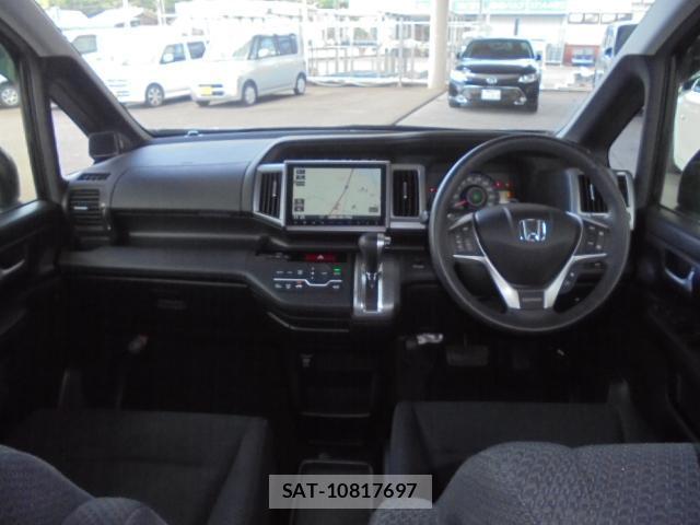 Honda e 2015-01 8007252-11