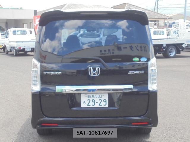 Honda e 2015-01 8007252-17