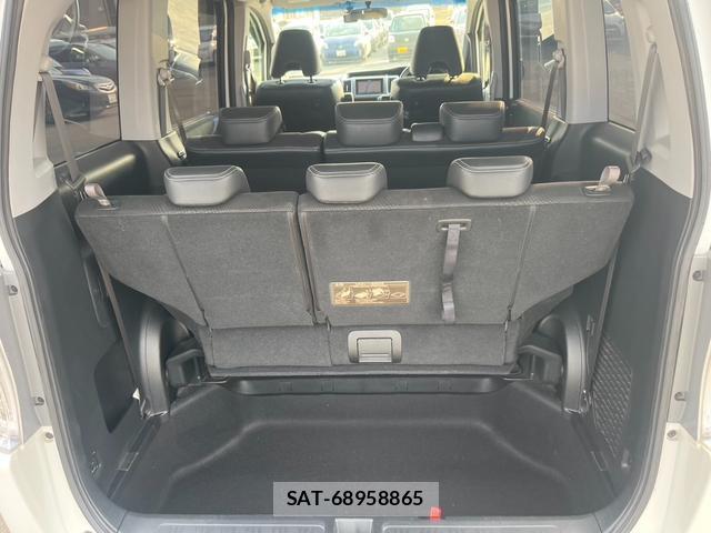 Honda e 2013-04 8007526-10