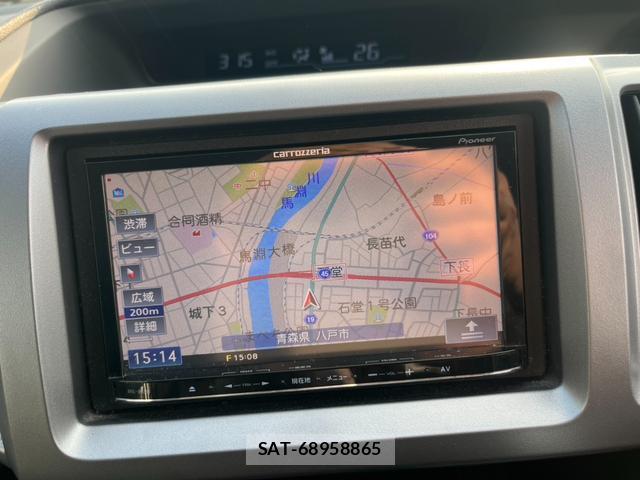 Honda e 2013-04 8007526-17