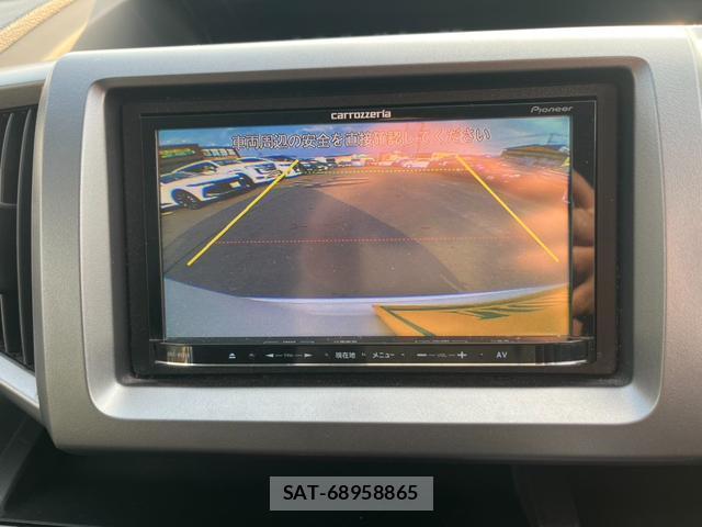 Honda e 2013-04 8007526-19