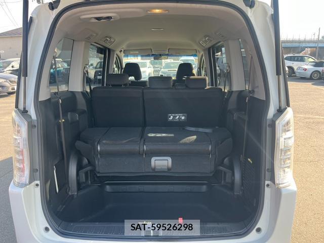 Honda e 2012-06 8007529-9