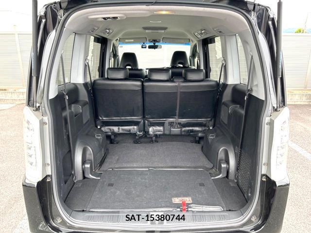 Honda e 2012-08 8007680-10