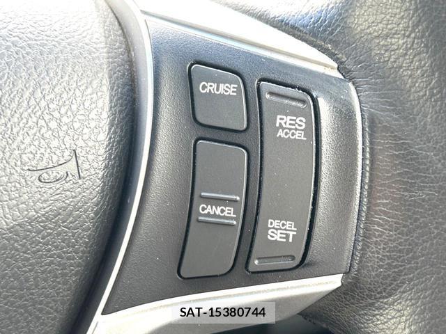Honda e 2012-08 8007680-3