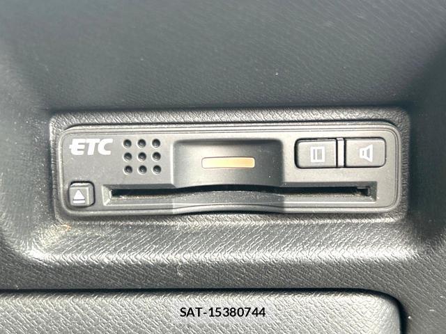 Honda e 2012-08 8007680-5