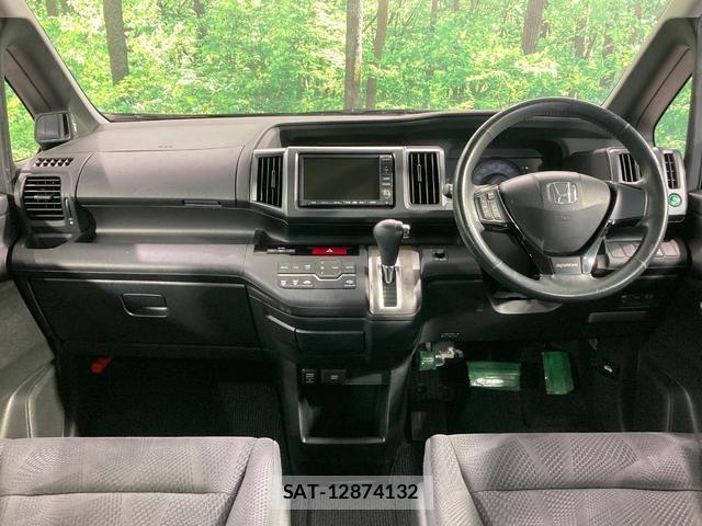 Honda e 2009-05 8007898-1