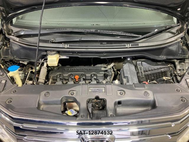 Honda e 2009-05 8007898-17