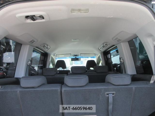 Honda e 2013-03 8007916-12