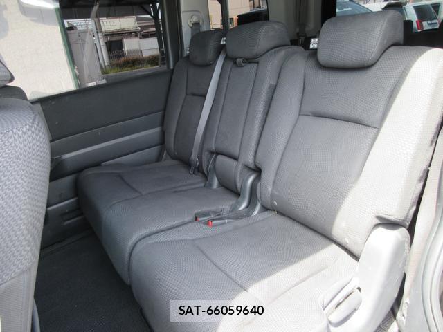 Honda e 2013-03 8007916-14