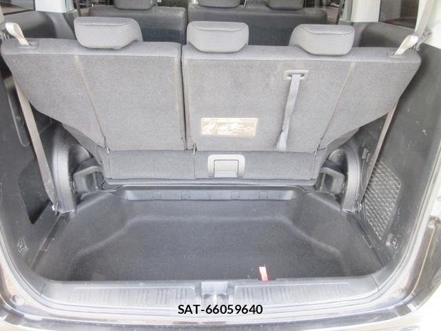 Honda e 2013-03 8007916-18