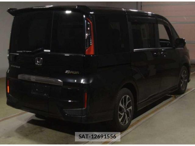 Honda e 2018-03 8007989-1