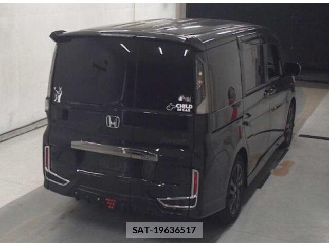 Honda e 2019-07 8008015-4