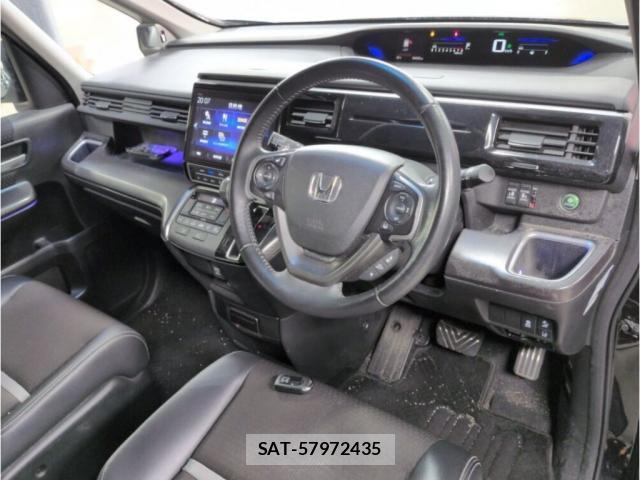 Honda e 2021-07 8008017-2