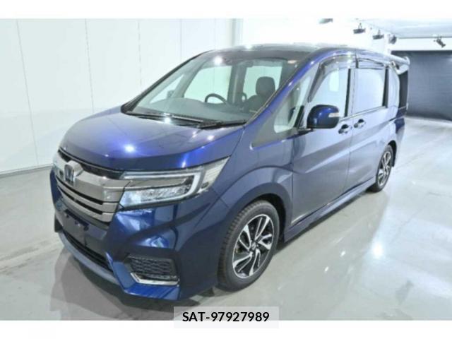 Honda e 2019-04 8008026-0