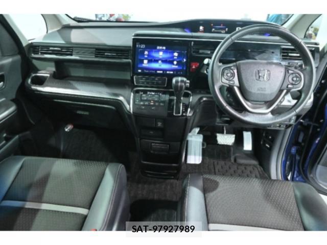 Honda e 2019-04 8008026-2