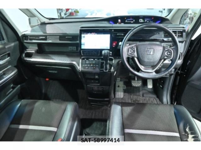 Honda e 2021-07 8008027-2