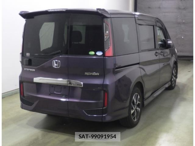 Honda e 2017-10 8008057-1