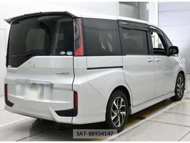 Honda e 2020-04 8008066-4