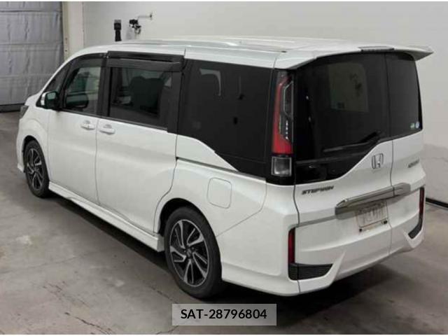 Honda e 2018-09 8008082-1