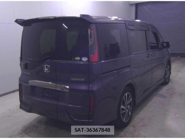 Honda e 2021-04 8008089-4