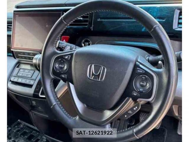 Honda e 2020-03 8008097-2