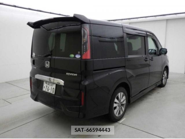 Honda e 2018-10 8008101-1