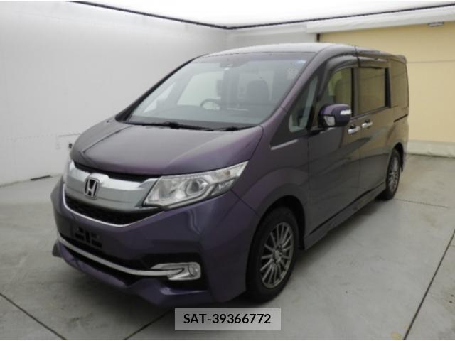 Honda e 2017-03 8008103-4