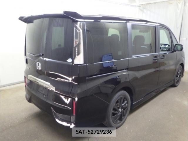 Honda e 2019-08 8008104-4