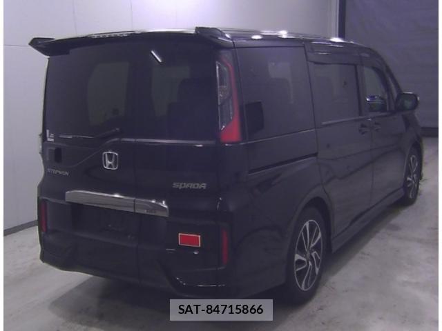 Honda e 2022-04 8008105-1