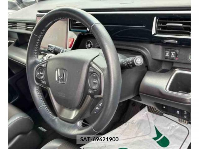 Honda e 2021-06 8008112-2