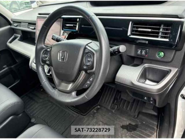 Honda e 2020-02 8008113-2