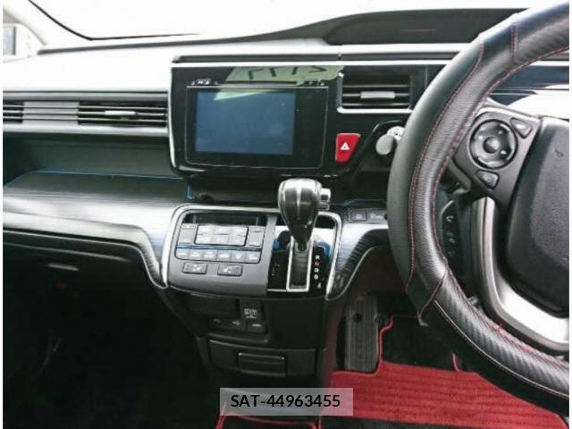 Honda e 2016-03 8008114-2