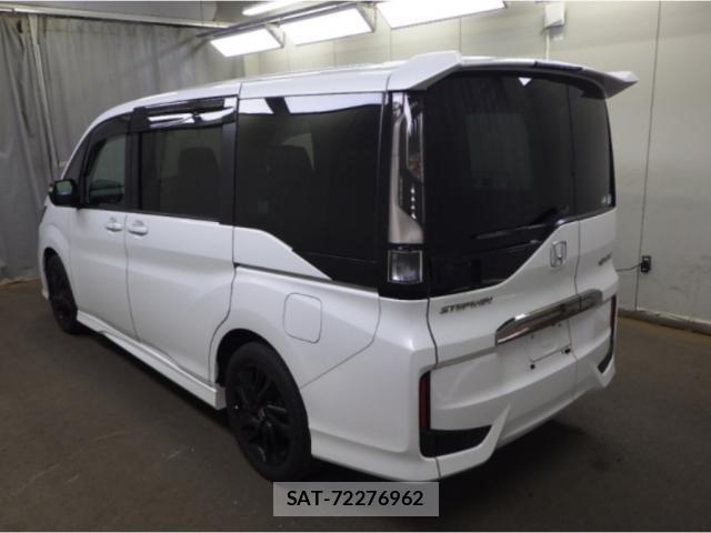 Honda e 2019-09 8008121-3