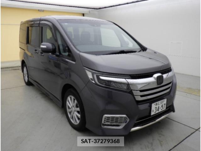 Honda e 2018-04 8008123-3