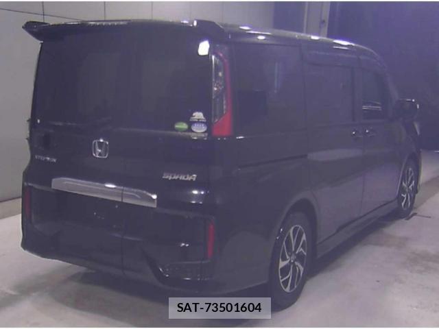 Honda e 2019-08 8008127-3