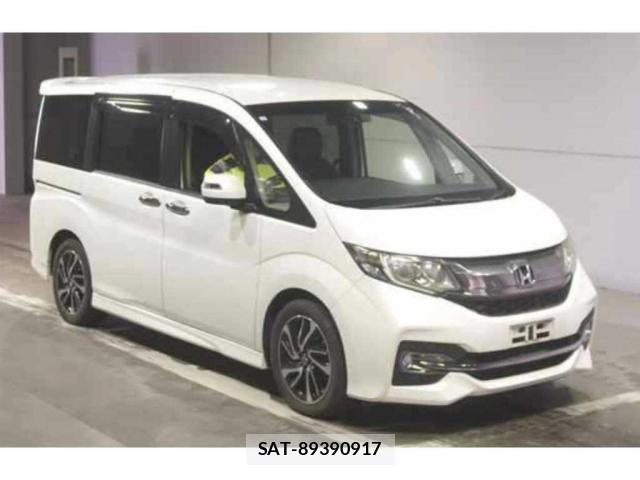 Honda e 2015-06 8008135-0