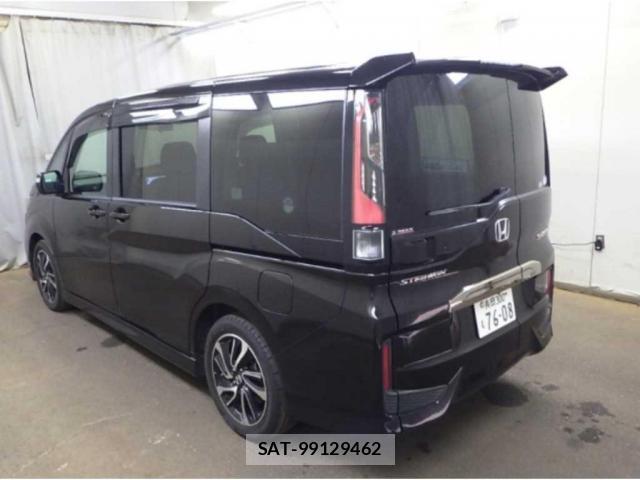 Honda e 2018-10 8008187-4