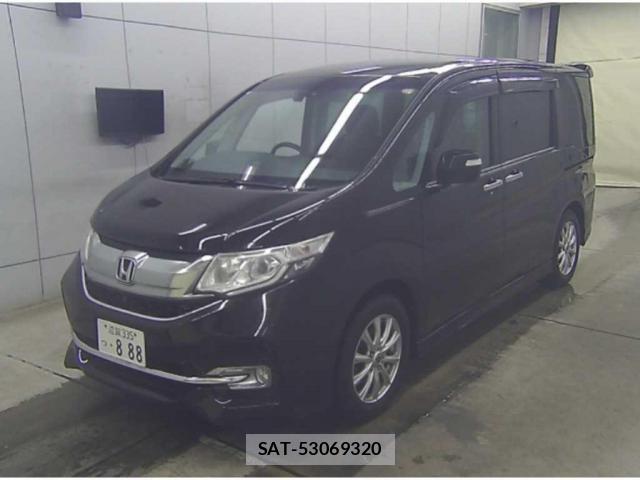 Honda e 2016-06 8008198-0