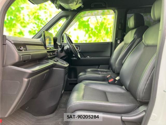 Honda e 2022-12 8008365-6