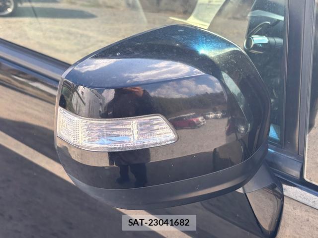 Honda e 2013-01 8008378-14